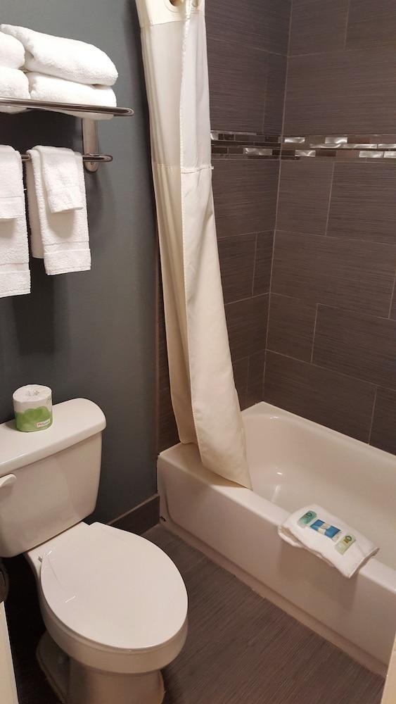 Inn Quality Downtown