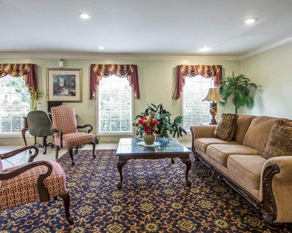 Quality Downtown Inn